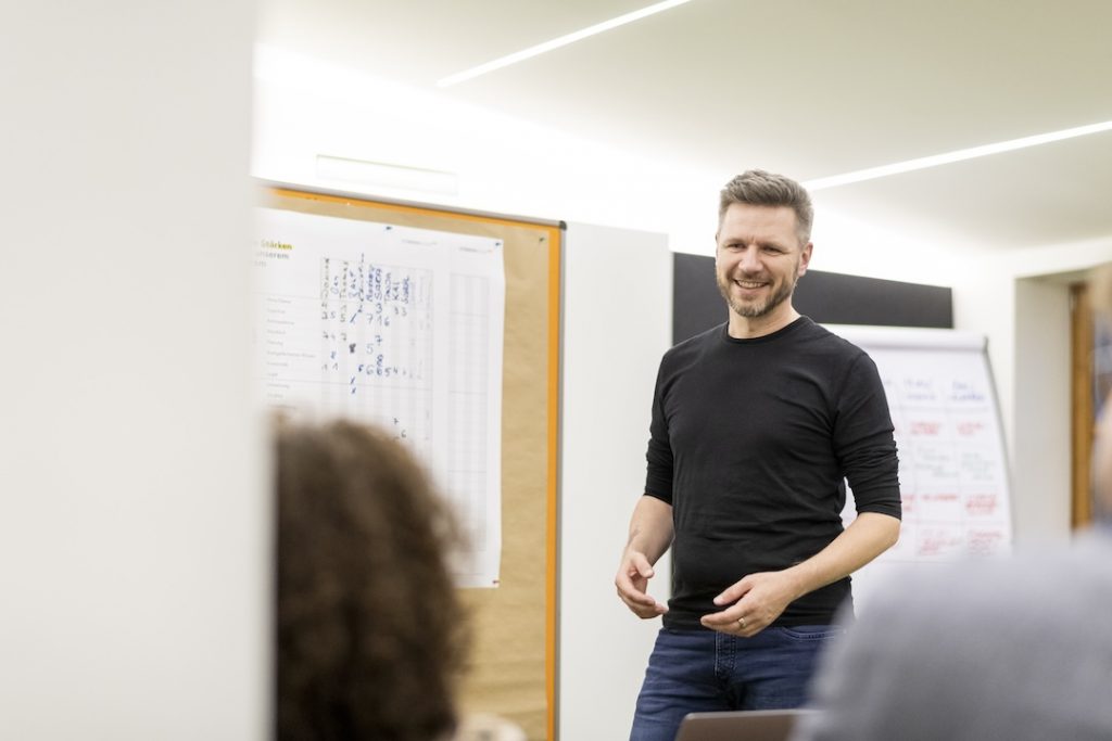 Vermeide Kündigungen im Team - mit stärkenorientierter Führung